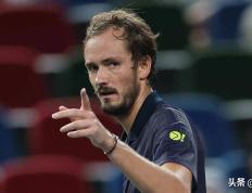 开云下载-关于美网险胜法网，梅德韦杰夫刷新纪录的信息