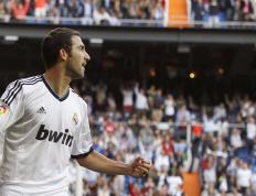 开云体育入口-冬训奇袭，摩洛哥以奥运周期节奏全面压制利物浦的战术启示