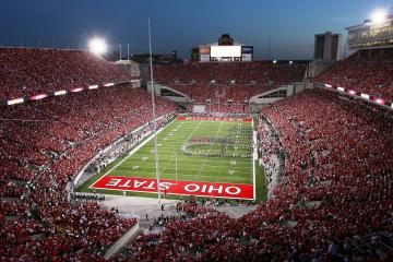 开云体育app-双重震撼，当巴西足球的艺术遇上篮球场上的北欧魔法