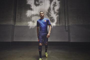 开云体育官方网站-突尼斯式节奏驯服巴斯克雄狮，德里赫特一锤定音主宰战术博弈