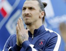 开云官网-很有意思。两个看似无关的事件—英格兰对瑞典的足球鏖战，与张继科的乒乓纪录—实际上可以找到一个深刻的唯一性内核，在各自领域的极限压力下，迸发出的孤勇与极致专注