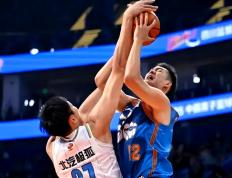 开云APP-球队经过多次训练，比赛展现出色状态