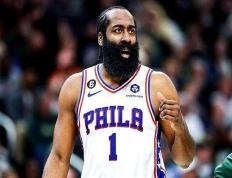 开云体育中国-火箭惨遭溃败，哈登仍然无法带领球队走出低谷的简单介绍