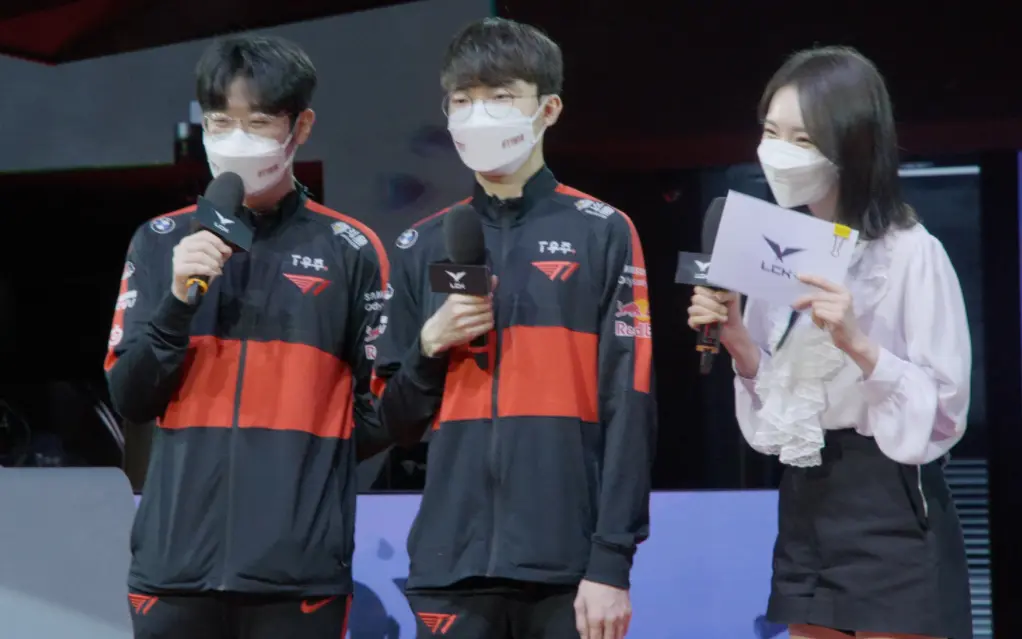 开云官方app入口-HKA血洗TL,Faker团战一打五激烈交锋成都决赛之夜,锁定晋级资格