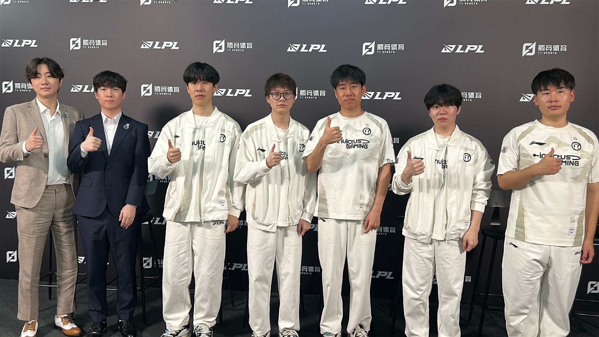 开云体育app-WBG碾压IG，Meiko关键团战开团秒人顶尖较量2025世界赛，留下经典瞬间