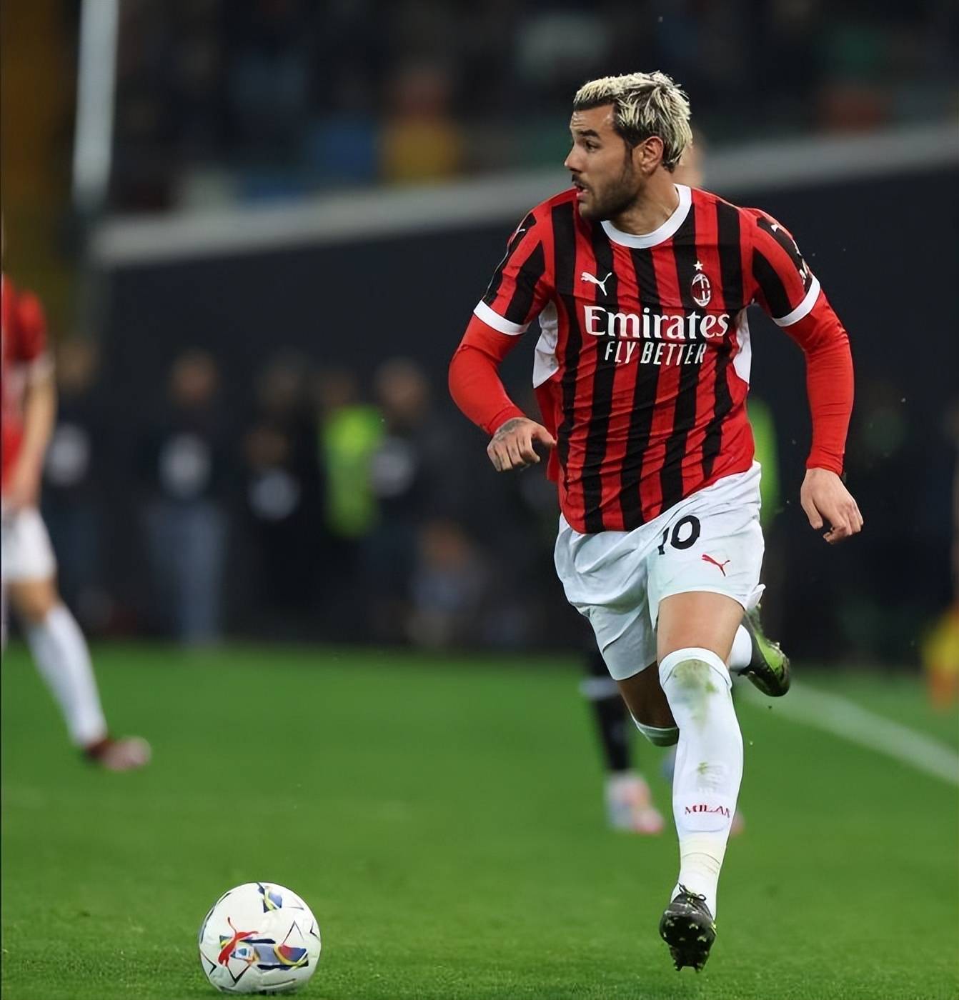 开云体育平台APP-包含AC米兰客场作战表现出色，下轮主场或将进一步加强实力的词条