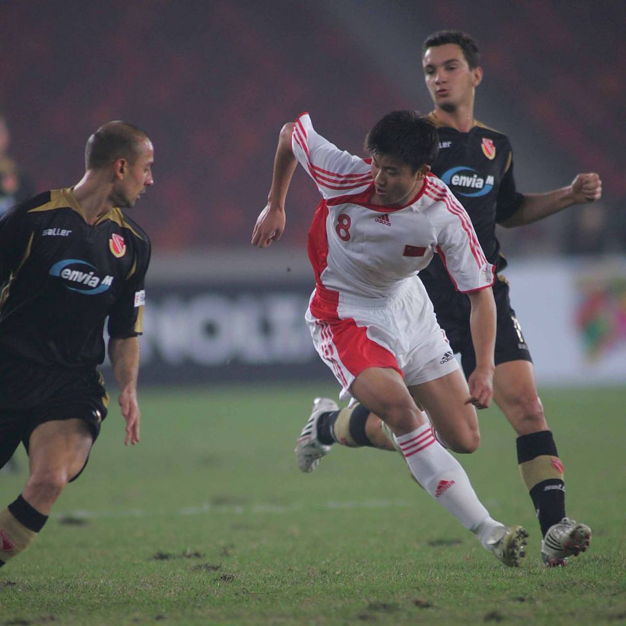 开云官方app入口-一场激烈的比赛即将在赛场上展开