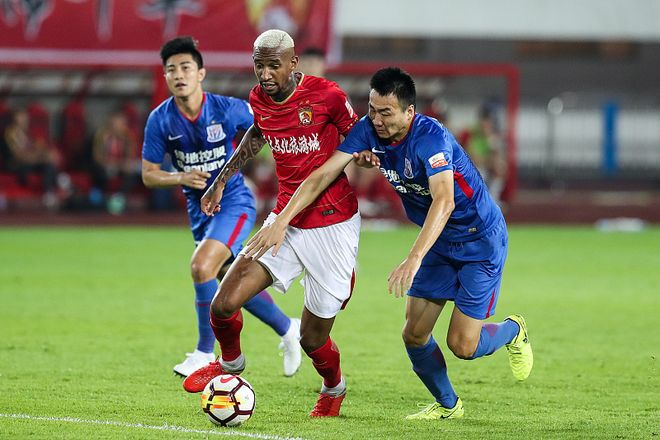 开云体育登录-张玉宏压哨绝杀,上海申花豪取三分