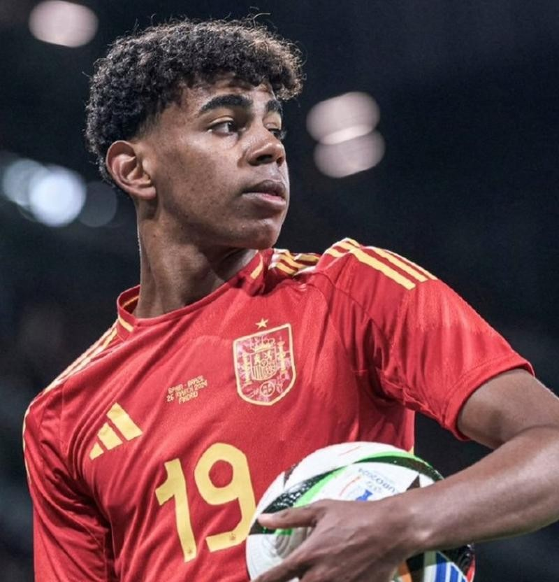 开云体育登录-多特蒙德逆转利物浦,阿尔瓦雷斯扛起全队的简单介绍