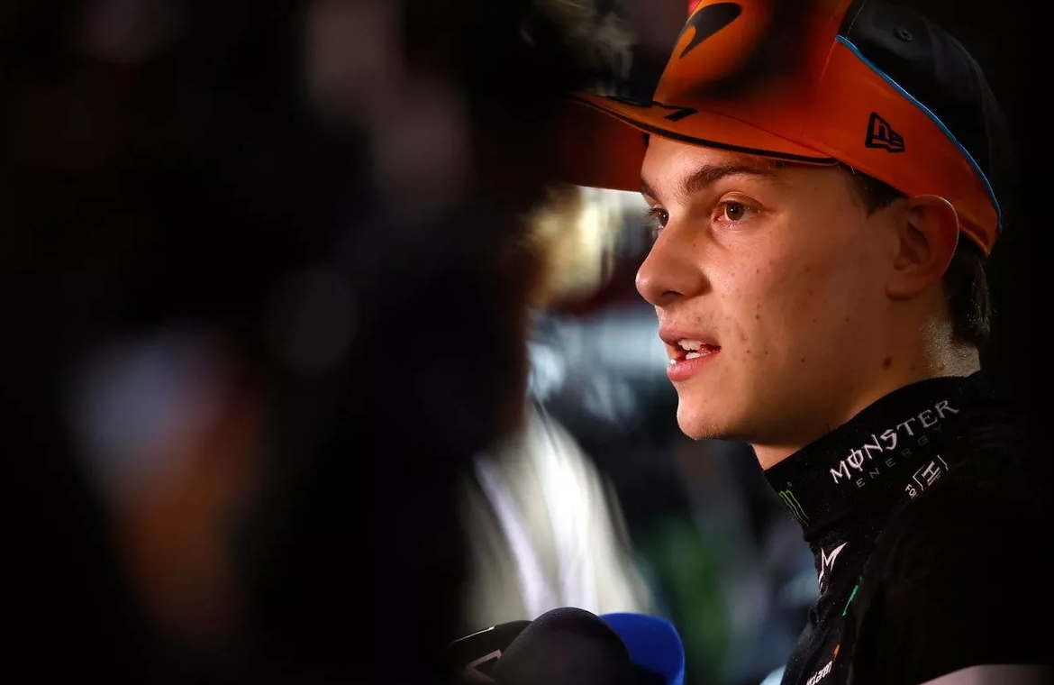 开云体育官网-关于梅赛德斯碾压红牛车队，皮亚斯特里状态火热的信息